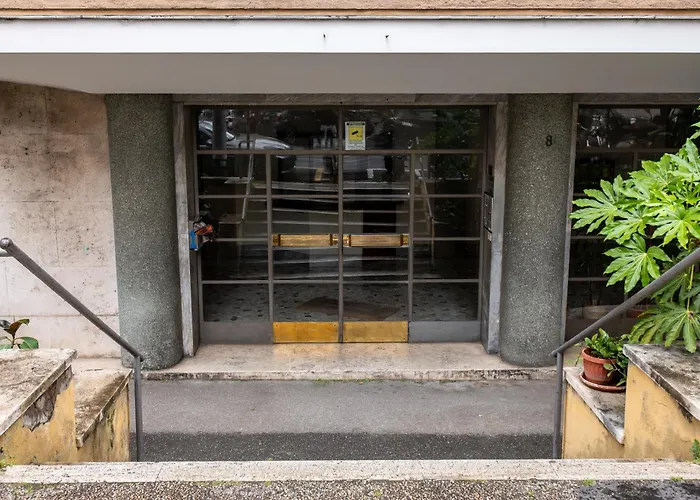 Living Testaccio - Modern Appartement